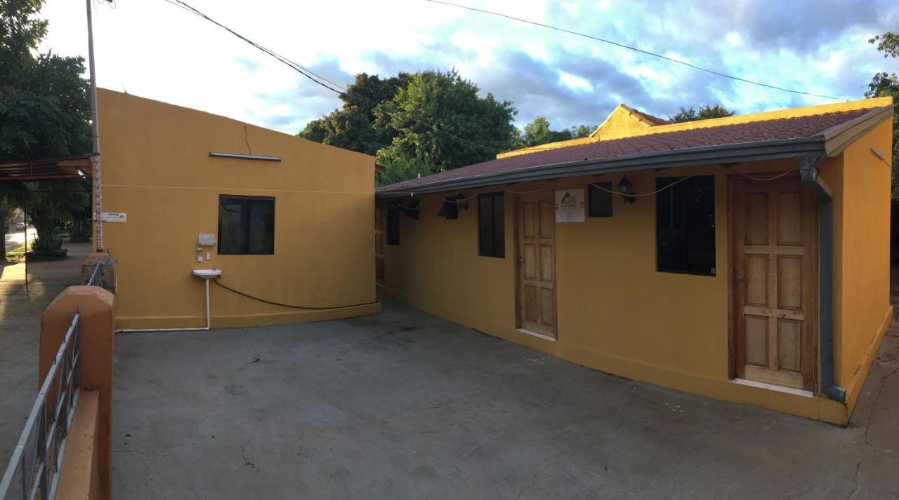 Hospedaje Encarnación Exterior foto